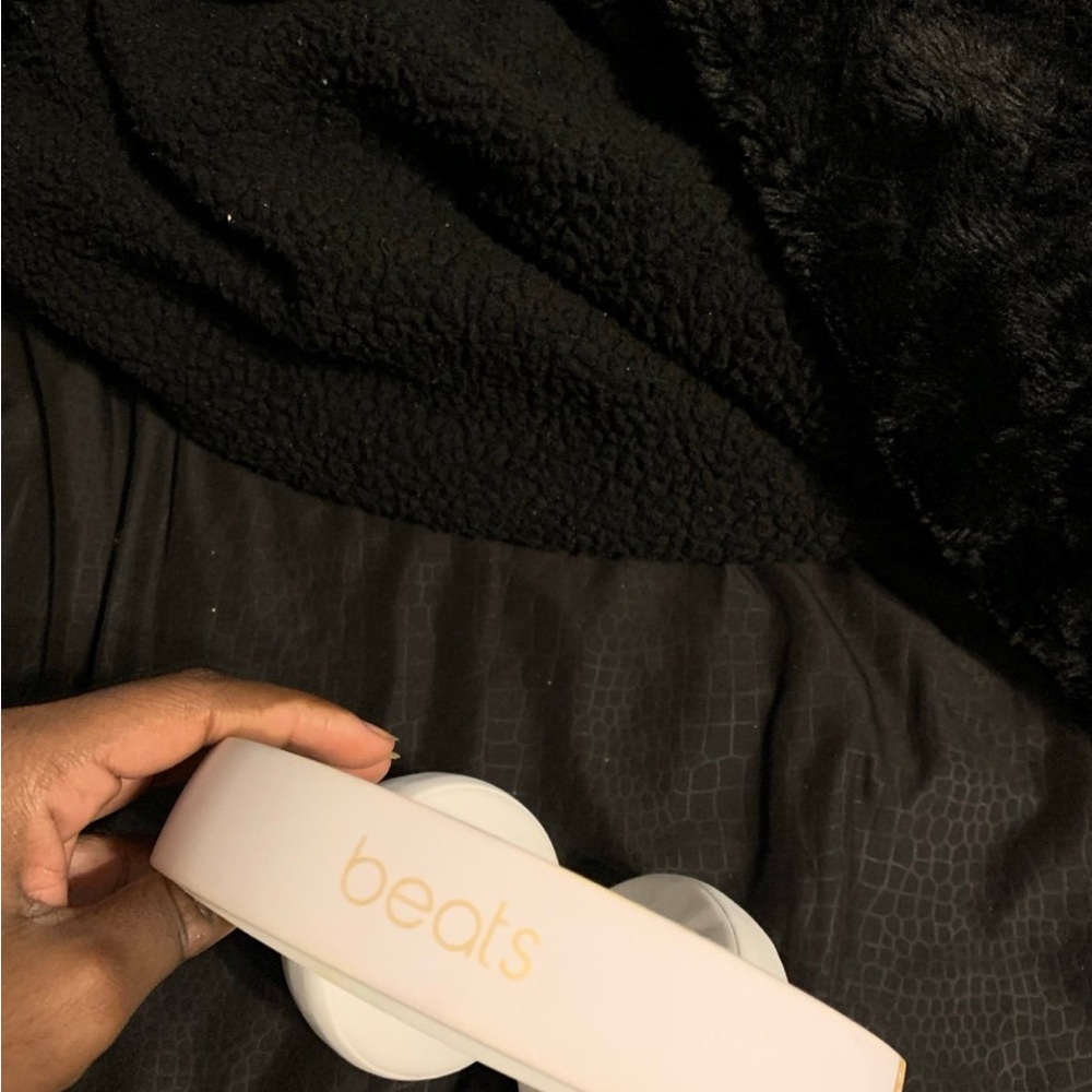 Beats - Picture 3 of 7